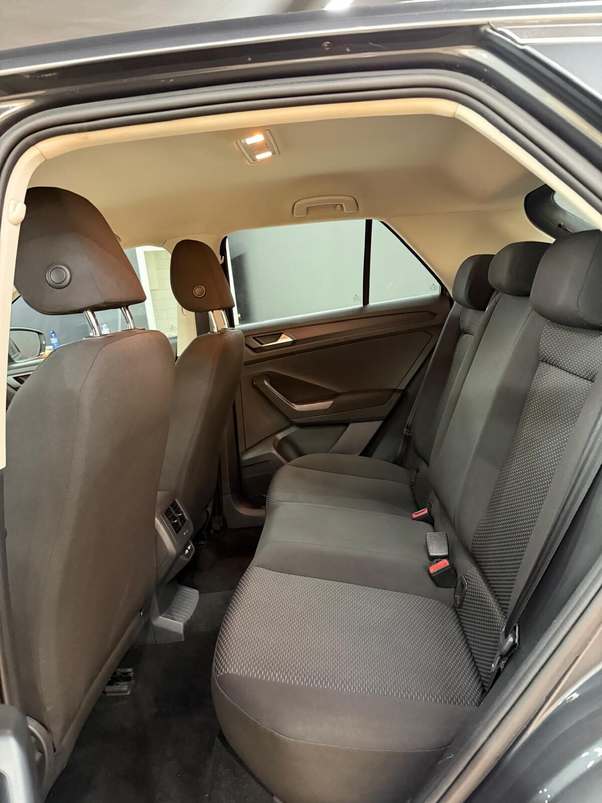 VOLKSWAGEN T-ROC 2.0 TDI ADVANCE