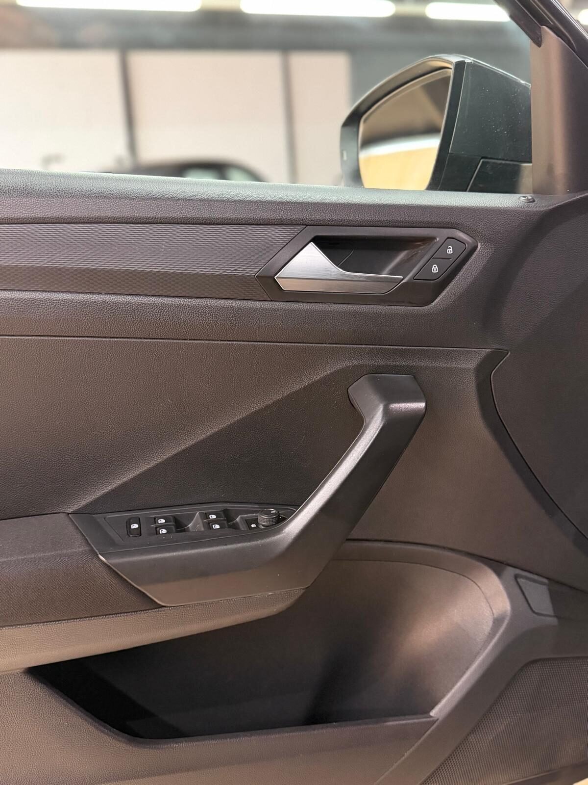 VOLKSWAGEN T-ROC 2.0 TDI ADVANCE