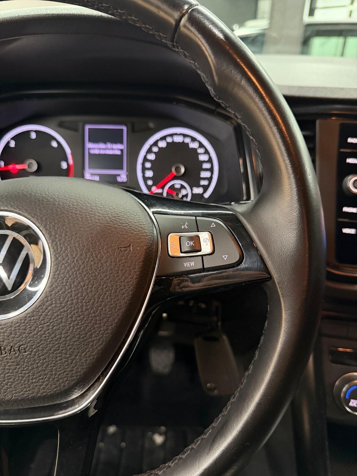 VOLKSWAGEN T-ROC 2.0 TDI ADVANCE