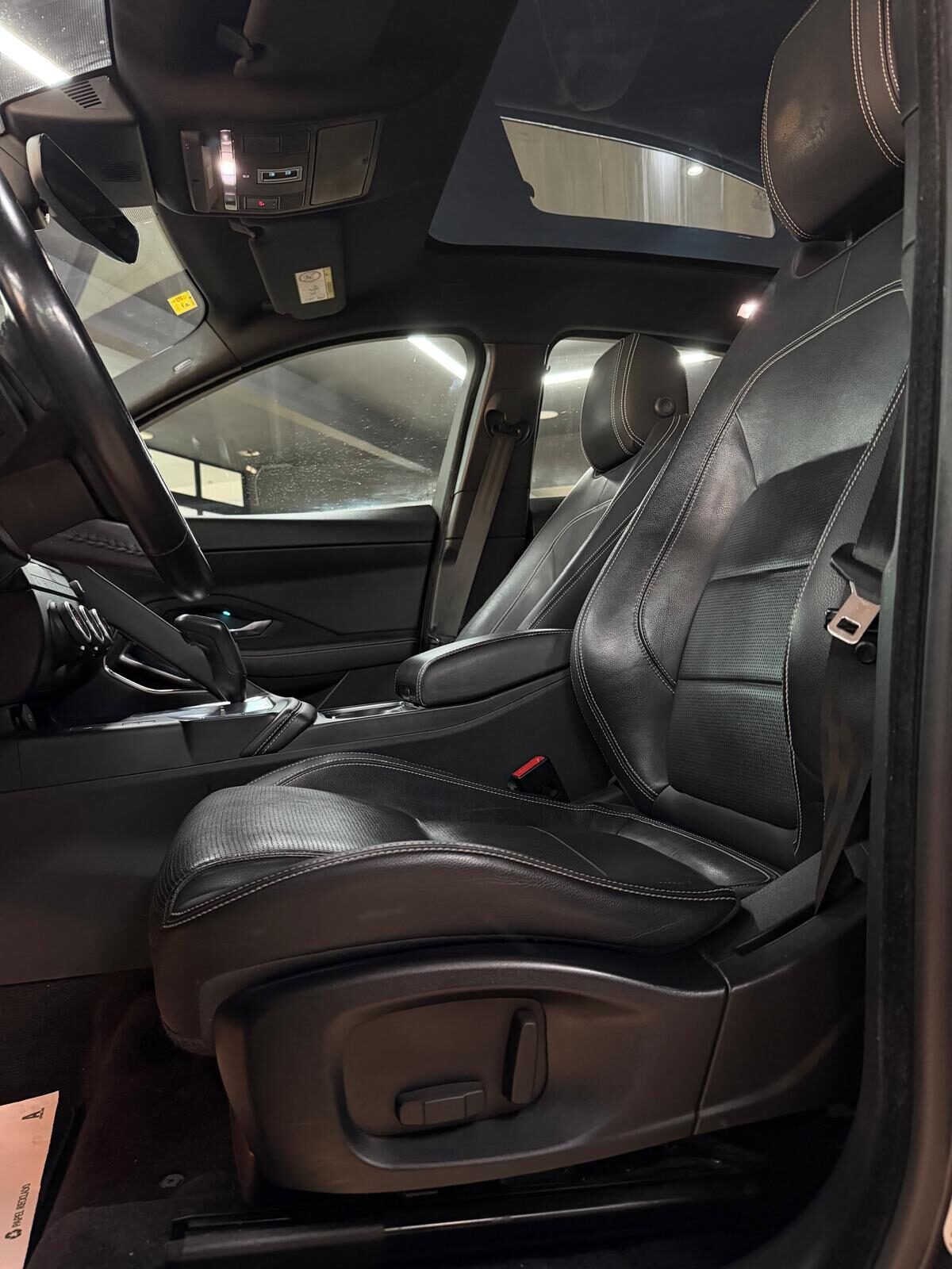 JAGUAR 2.0 D AWD R-DYNAMIC