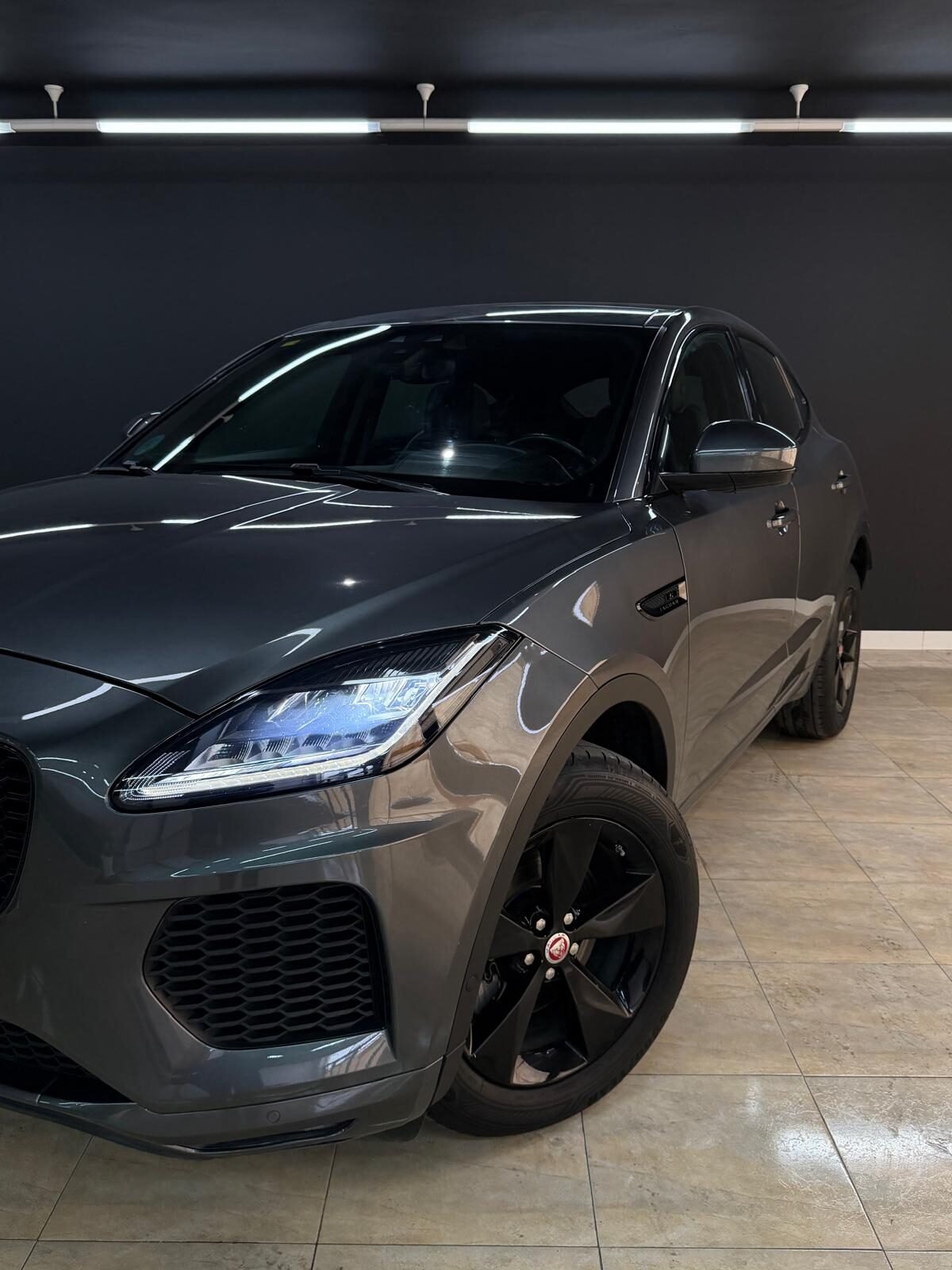 JAGUAR 2.0 D AWD R-DYNAMIC