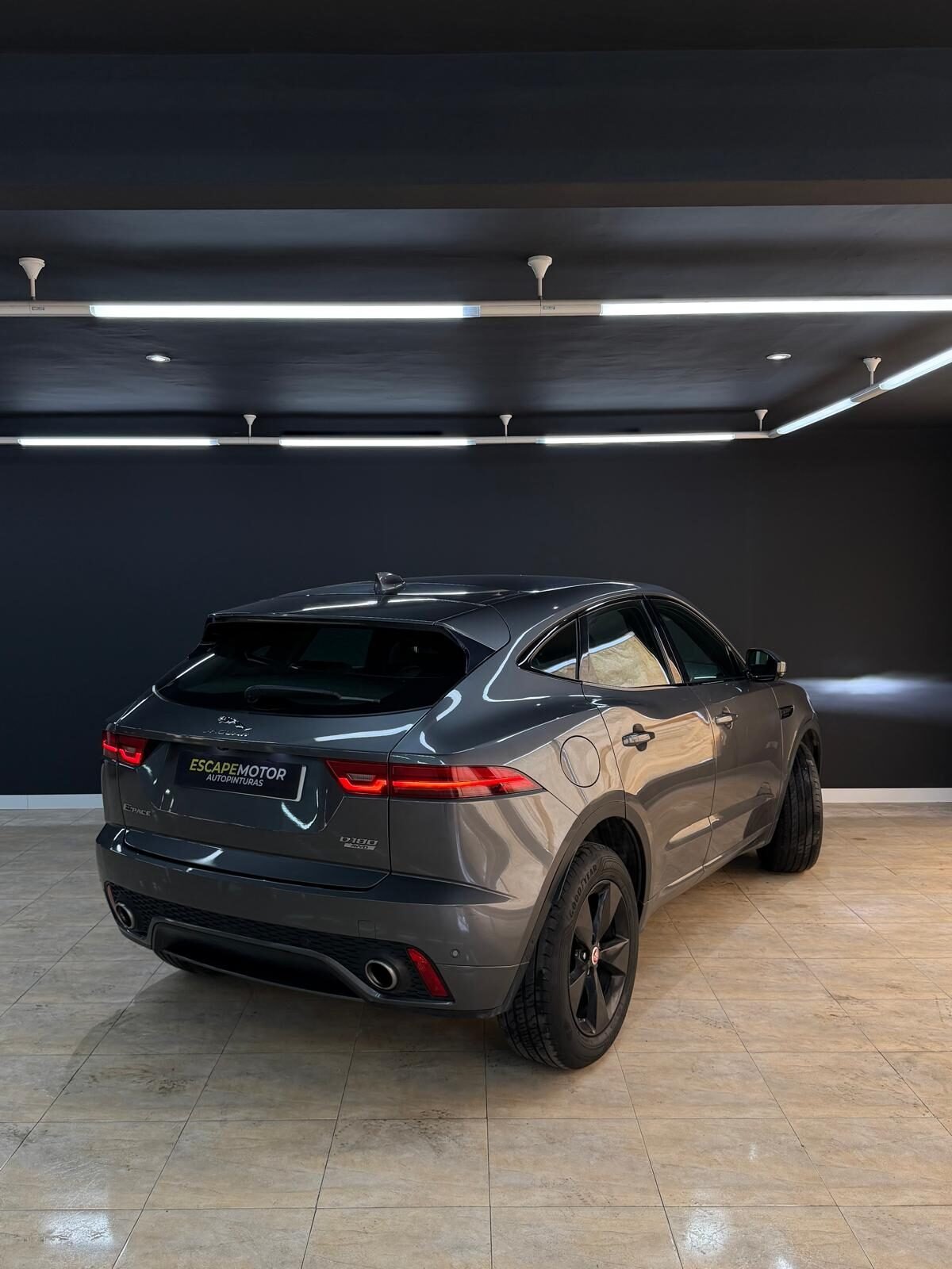 JAGUAR 2.0 D AWD R-DYNAMIC