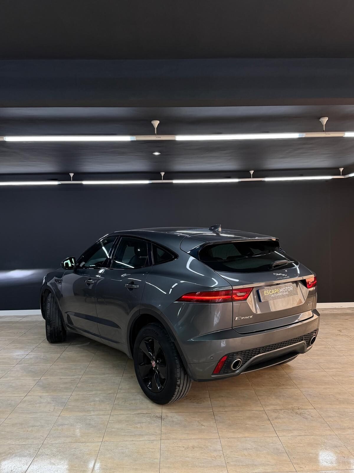 JAGUAR 2.0 D AWD R-DYNAMIC